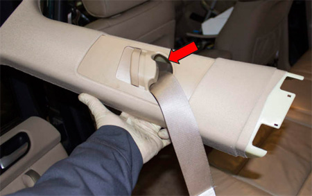 DIY – Romoval and installation of A, B and C Pillar Interior Trim Panels on a Panamera